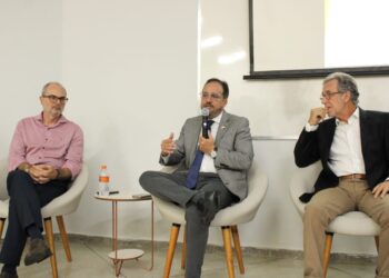 Segundo secretário Carlos Humberto LIma, governo Wanderlei Barbosa já investiu R$ 1,5 bi na recuperação de infraestrutura rodoviária e industrial