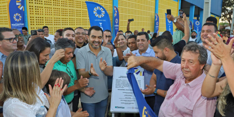 Em Tocantínia, governador Wanderlei Barbosa inaugura Complexo Poliesportivo que recebeu R$ 2 milhões do Estado