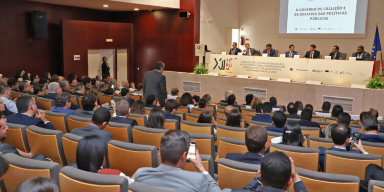 Governador Wanderlei Barbosa analisa cenário do Tocantins e os desafios das políticas públicas durante painel no Fórum de Lisboa