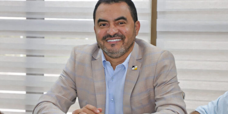 Governador Wanderlei Barbosa comemora saldo positivo de mais de 50 mil empregos gerados no Tocantins