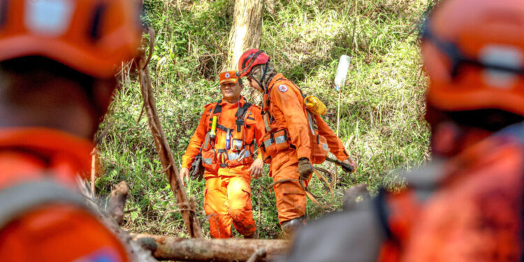 Governador Wanderlei Barbosa determina envio de nova equipe de bombeiros militares para ajudar o Rio Grande do Sul
