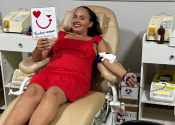 Karen Michele Abreu Sousa fez a sua primeira doação