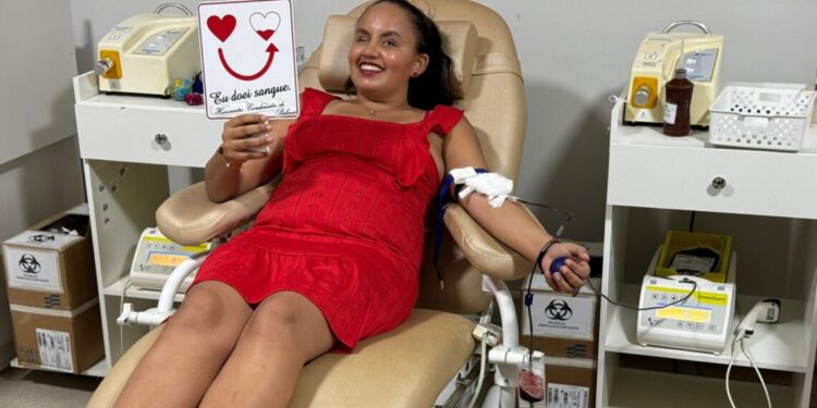 Hemorrede celebra o Dia Mundial do Doador Voluntário de Sangue com ações em todo Estado