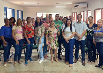 Cursistas do Profuncionário do Polo de Porto Nacional num dos encontros presenciais