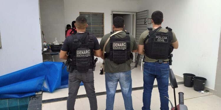 Polícia Civil prende líder de organização criminosa responsável por movimentar tráfico de drogas e promover homicídios em Palmas