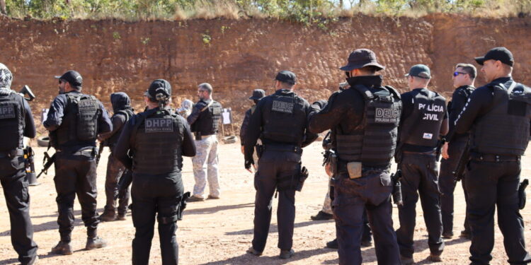 Treinamento intensivo prepara policiais civis para cumprimento de Mandado de Alto Risco e Técnicas de Abordagem em Zona Rural