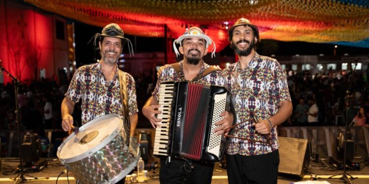 Trio Bacana representa o Tocantins no Festival Nacional Forró de Itaúnas