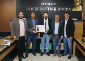 Miracema: Apresentada propositura no legislativo homenageando Deputada Janad Valcari