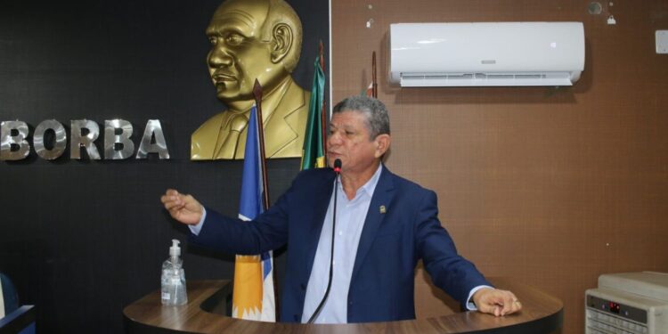 Deputado Ivory prepara licença para se dedicar a campanha em Miracema