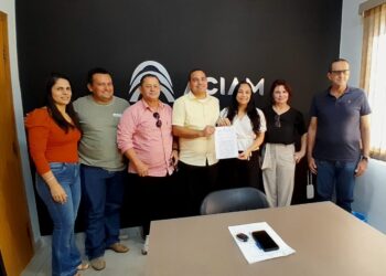 Na ACIAM Camila Fernandes conversa com empresários miracemenses