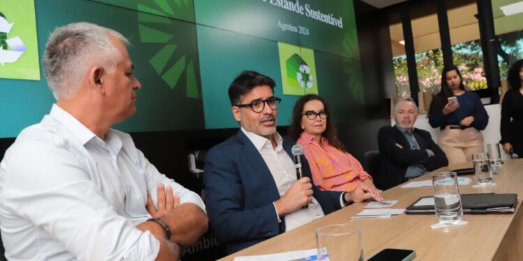 Governo do Tocantins entrega prêmio às empresas vencedoras do Concurso Estande Sustentável da Agrotins