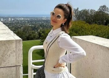 Sandy abre álbum de fotos com viagem para Los Angeles Reprodução/Sandy/Instagram