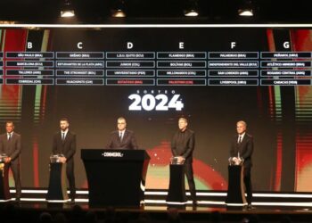 Sorteio acontecerá na sede da Conmebol, em Luque, no Paraguai Christian Alvarenga/Getty Images