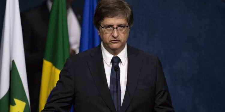 PGR arquiva pedido de Dallagnol para apurar Moraes por suposto abuso de autoridade