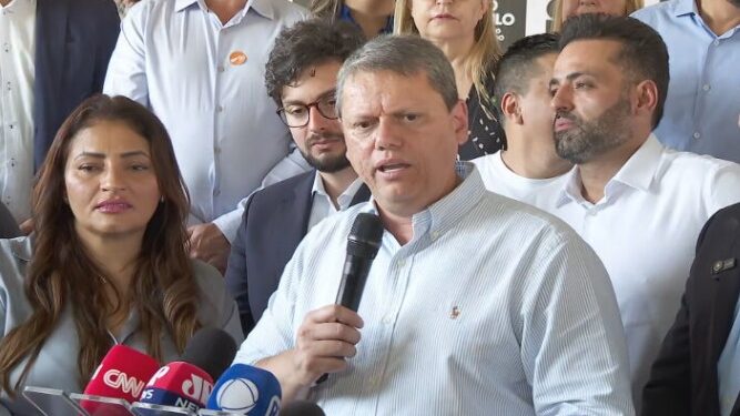 Tarcísio recebe presidente do BC em jantar nesta segunda (10) no Palácio dos Bandeirantes