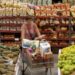 Inflação acelera para 0,46% em maio com alta dos alimentos, diz IBGE