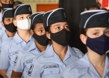 Alunos de uma escola cívico-militar Divulgação/ Ministério da Educação