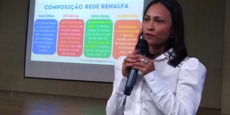 Semed promove encontro formativo do Ciclo Sequencial da Alfabetização