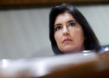 Tebet: Ninguém está dizendo que vai limitar investimentos em saúde e educação a 2,5%