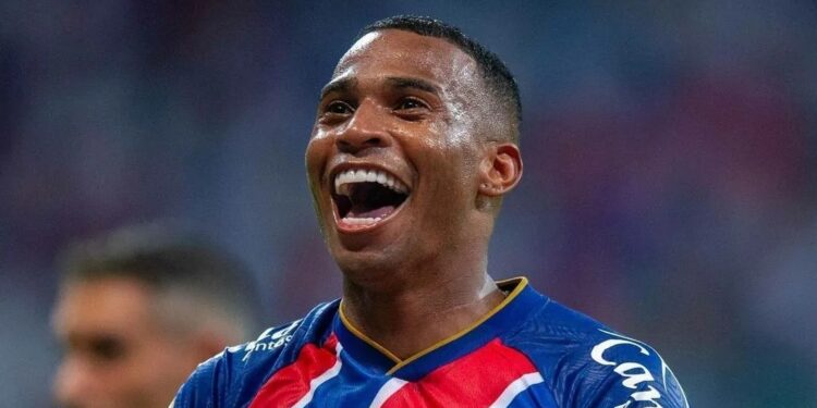 Bahia bate o Fortaleza e assume vice-liderança do Brasileirão