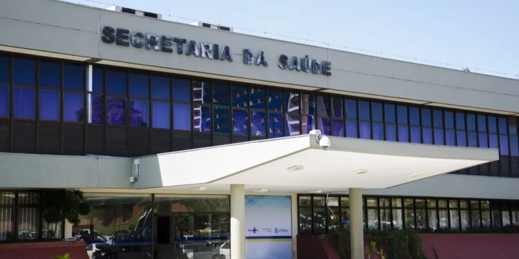 Saúde vai contratar médicos, fonoaudiólogos e terapeutas ocupacionais com salários de até R$ 22 mil