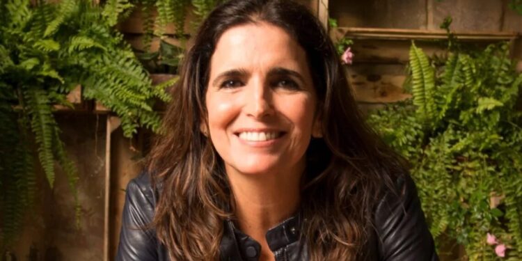 Malu Mader diz que perdeu o encanto de atuar em novelas
Globo/Ramón Vasconcelos