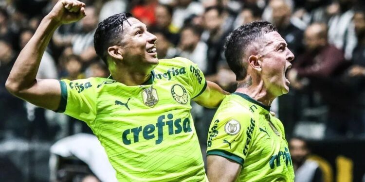 Palmeiras goleia Atlético-MG em plena Arena MRV pelo Brasileirão