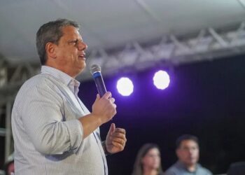 "Não me importa, não me interessa. Eu não me importo, em nenhum momento, em voltar para onde a gente veio", disse