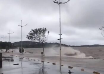Imagens do Guaíba, em Porto Alegre Reprodução/Itatiaia