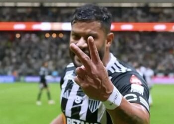 Hulk foi expulso por reclamação Reprodução/Premiere