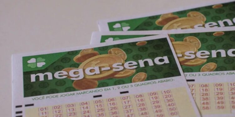 Mega-Sena 2738: nenhuma aposta acerta 6 dezenas e prêmio acumula em R$ 60 mi; veja números