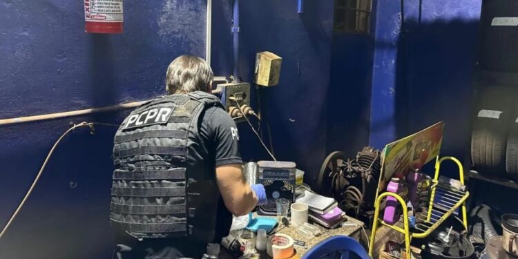 Polícia Civil faz operação contra tráfico de drogas em diversos estados