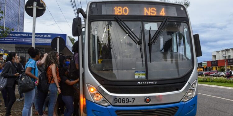 Transporte coletivo de Palmas oferece nova forma de pagamento de passagens