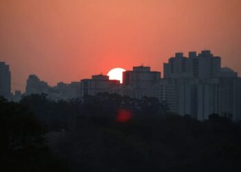 Tempo seco segue em boa parte do Brasil Marcos Santos/USP Imagens