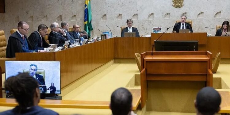 Barroso diz que STF não está decidindo sobre legalização da maconha