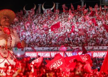 Apresentação do Boi-Bumbá Garantido no Festival de Parintins 2023 Crédito: Lucas Silva/Secom AM