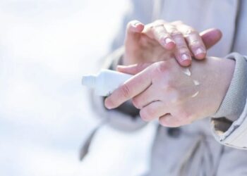 Inverno é marcado pelo tempo seco, que pode intensificar doenças de pele
Getty Images