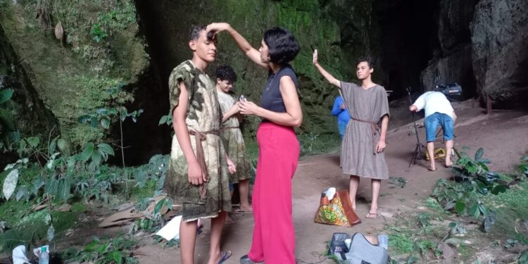 Curta-metragem “Alegoria da caverna: os acontecimentos se repetem” será exibido no Cine Cultura