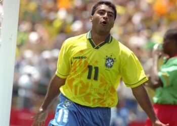 Romário comemora gol contra Camarões na Copa do Mundo de 1994 Tony Marshall/EMPICS via Getty Images