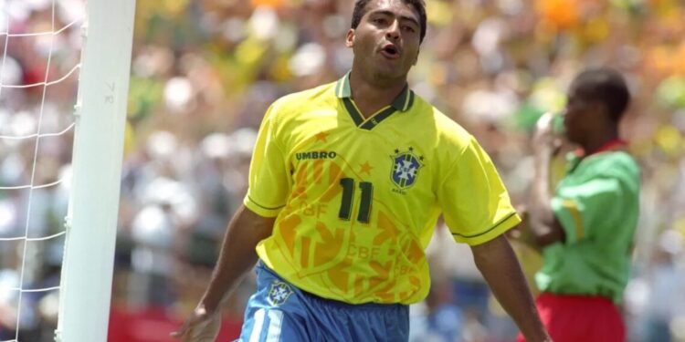 Romário elege o melhor companheiro da carreira
