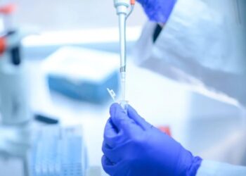 Pesquisadores brasileiros realizaram estudo combinando duas drogas com ação promissora contra tumores; testes clínicos serão realizados nos Países Baixos
CMB/Getty Images