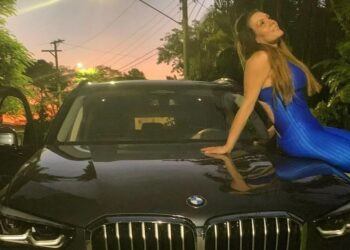 Simony conta ter recebido carro de luxo em casa de "anônimo" Instagram/ Simony