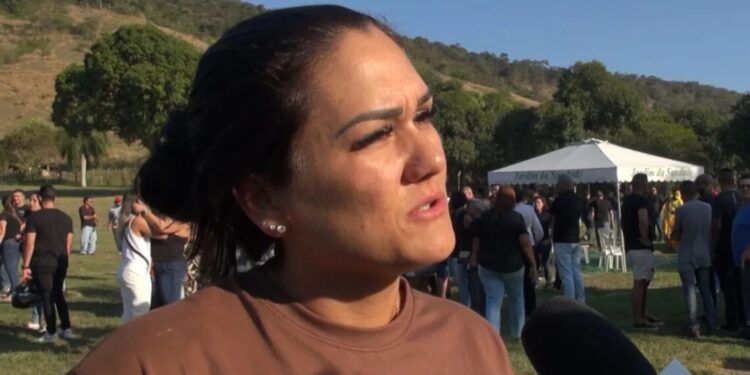 “Só quero que seja feita a justiça”, diz irmã de homem morto a tiros na Avenida Brasil, no Rio de Janeiro