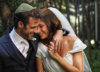 Ronny Kriwak, ator de "Avenida Brasil", se casa em cerimônia judaica com Tatiana Cukierkorn Instagram/ Marco Costa