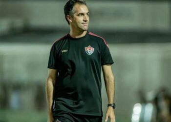 Léo Condé é o novo técnico do Ceará Victor Ferreira/ECV