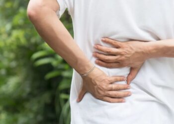 Escoliose pode se manifestar de diversas formas na coluna
Witthaya Prasongsin/Getty Images