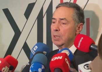 "Se ele emitiu a opinião dele, merece respeito e consideração", disse Barroso Reprodução/CNN