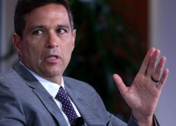 Presidente do Banco Central, Roberto Campos Neto
09/11/2023. REUTERS/Brendan McDermid