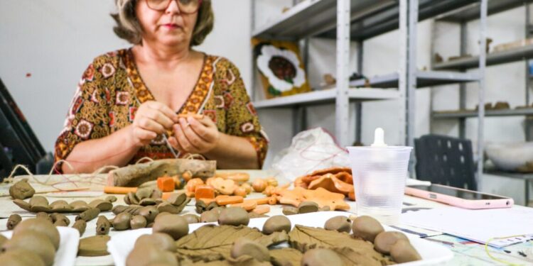 Centro de Criatividade da FCP promove oficinas de artes em julho