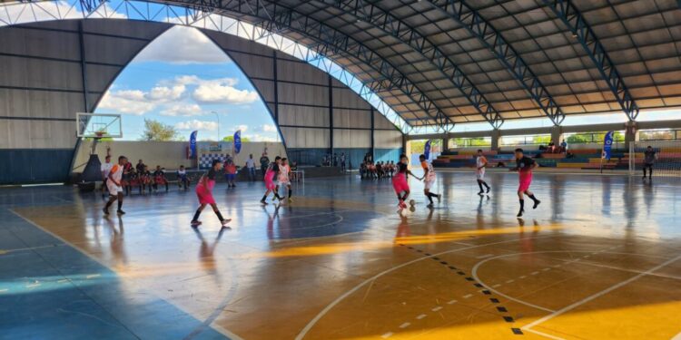 Palmas recebe etapa de competição estudantil de futsal promovida pelo Governo do Tocantins